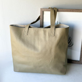 SALE Madison Easy Tote in Taupe